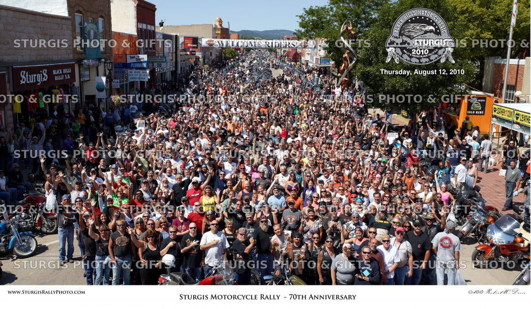 2010 Sturgis Rally Group Photo – August 12, Noon