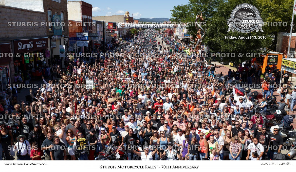 2010 Sturgis Rally Group Photo – August 13, Noon