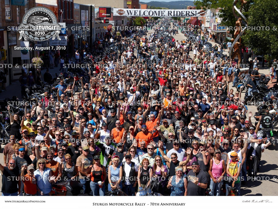 2010 Sturgis Rally Group Photo – August 7, Noon