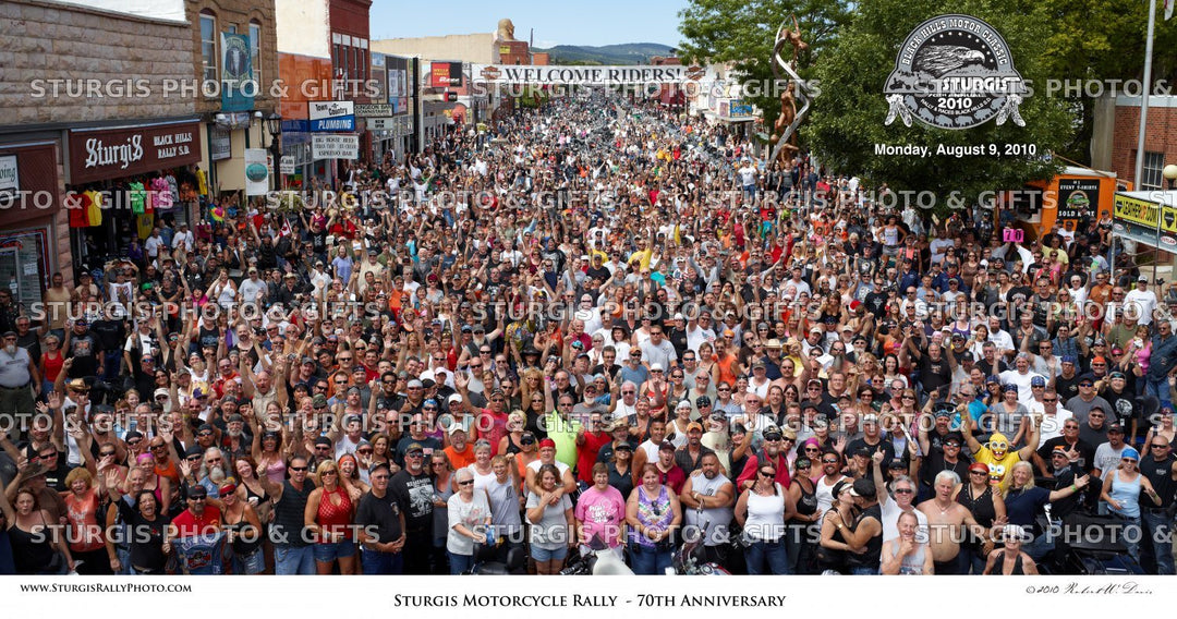 2010 Sturgis Rally Group Photo – August 9, Noon
