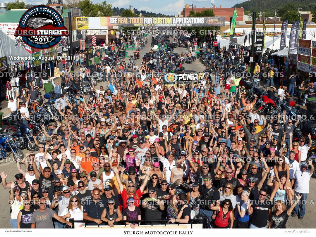 2011 Sturgis Rally Group Photo – August 10, 5 p.m.