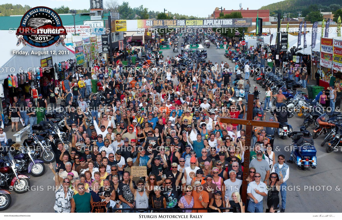2011 Sturgis Rally Group Photo – August 12, 5 p.m.
