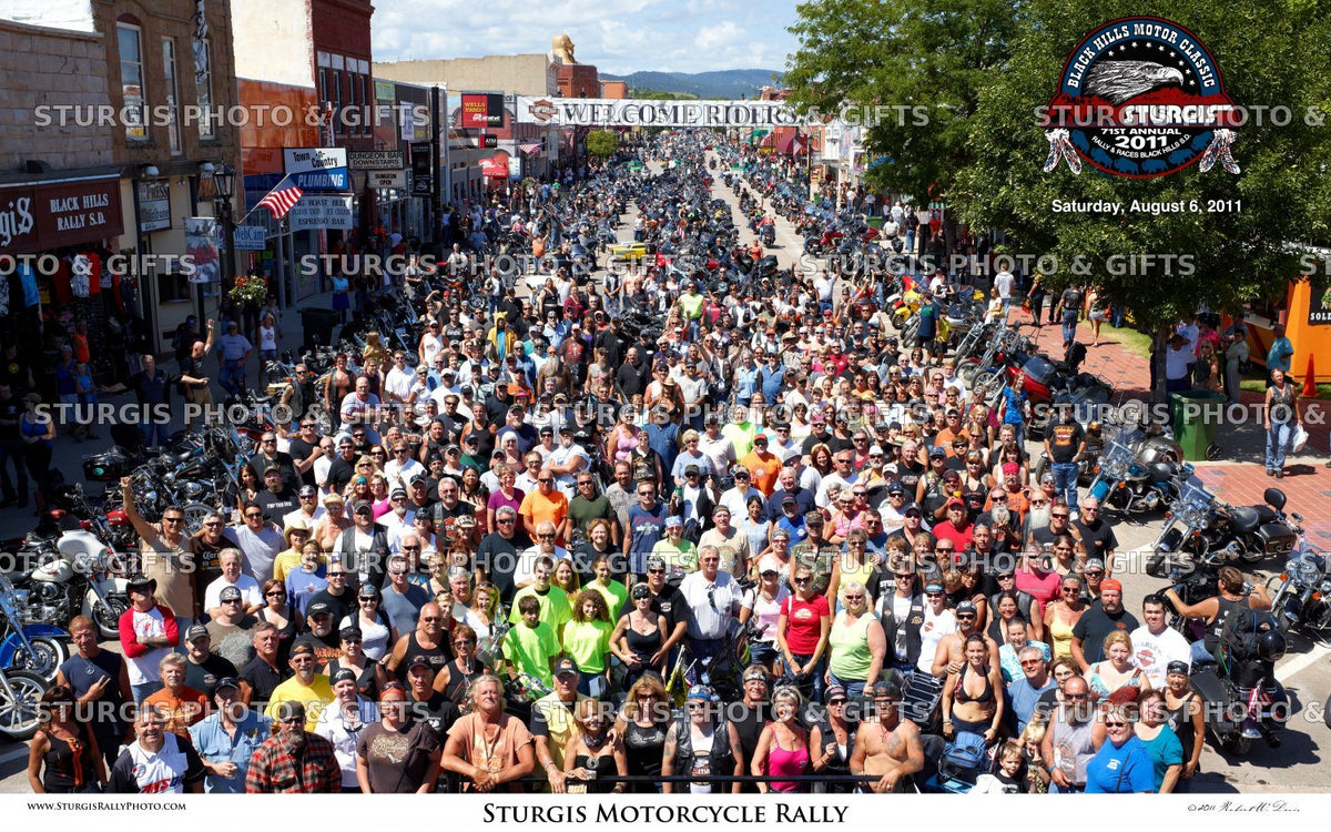 2011 Sturgis Rally Group Photo – August 6, Noon