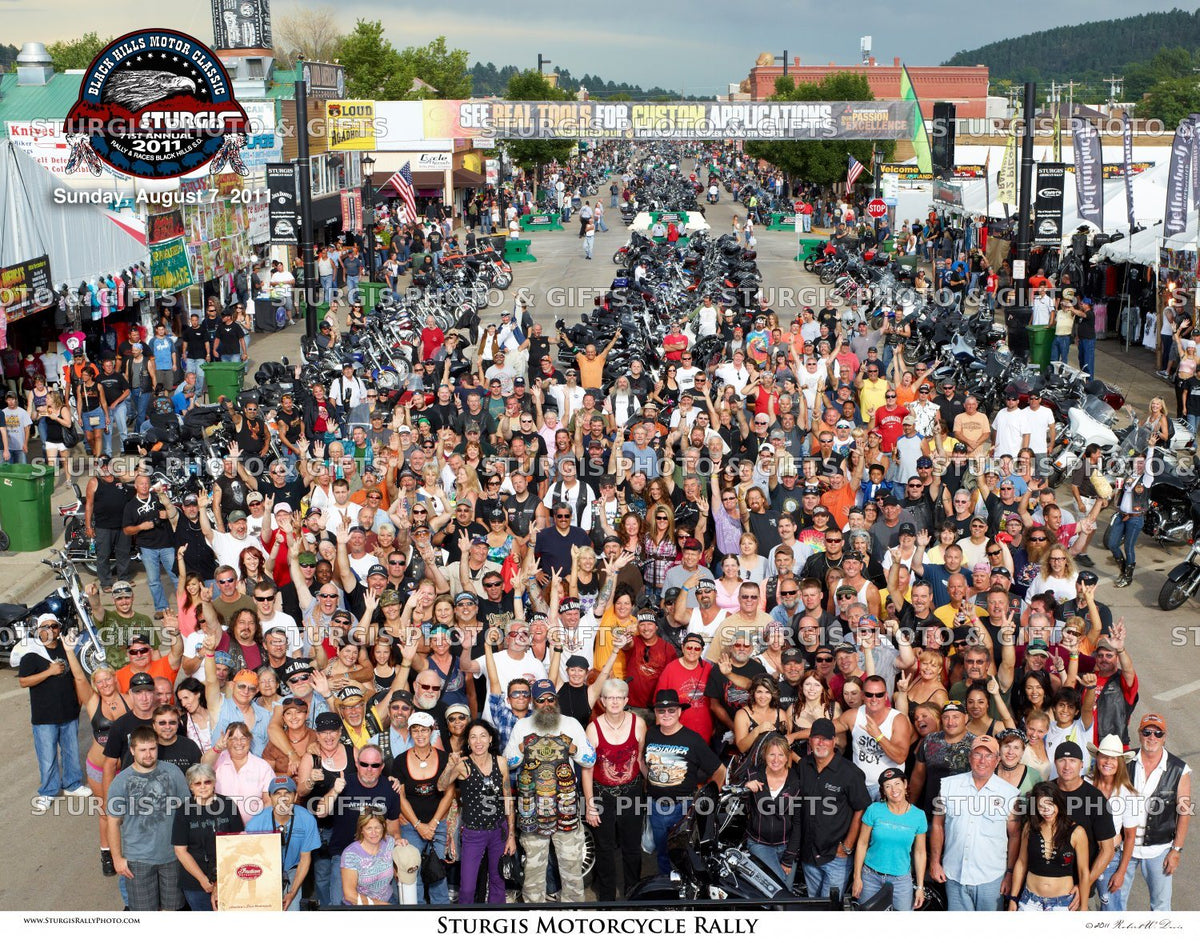 2011 Sturgis Rally Group Photo – August 7, 5 p.m.