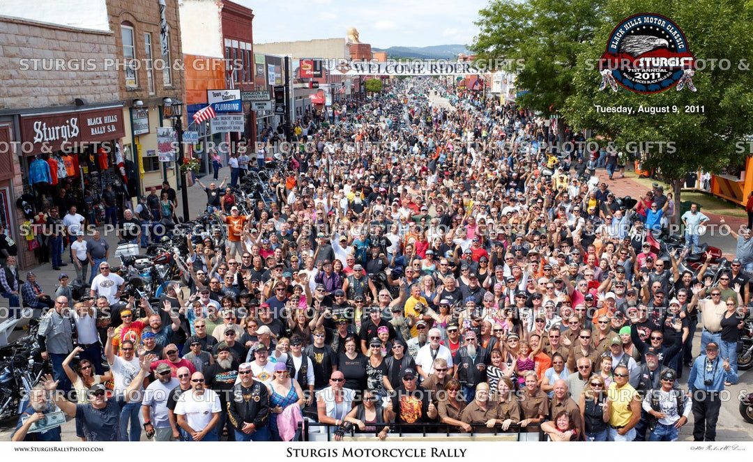 2011 Sturgis Rally Group Photo – August 9, Noon