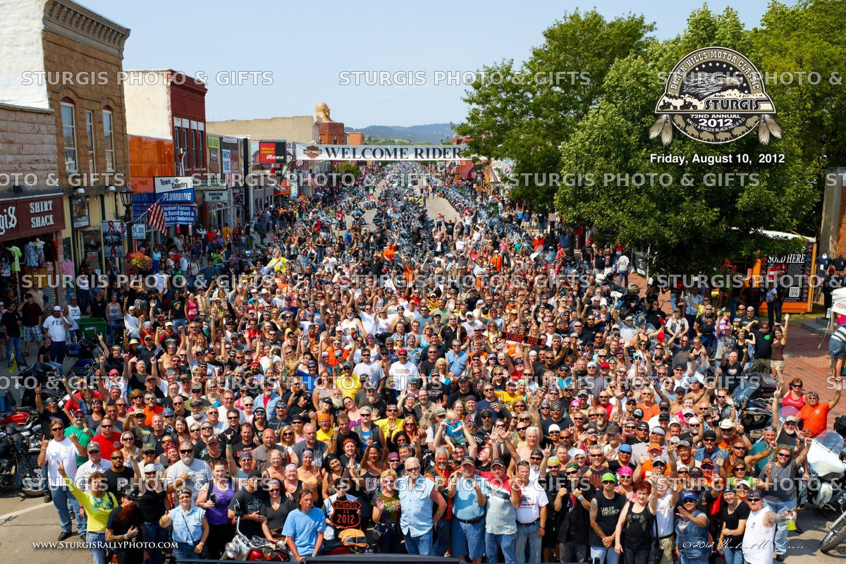 2012 Sturgis Rally Group Photo – August 10, Noon