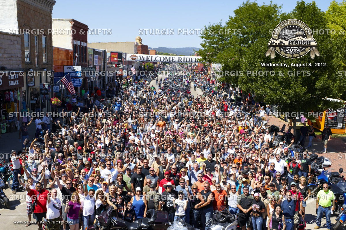 2012 Sturgis Rally Group Photo – August 8, Noon