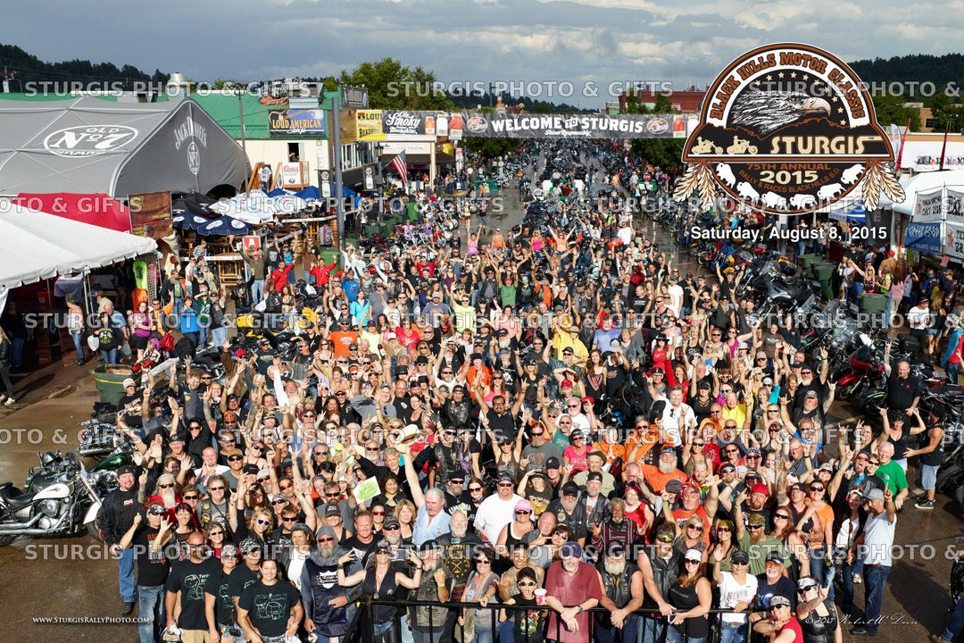 2015 Sturgis Rally Group Photo – August 8, 5 p.m.