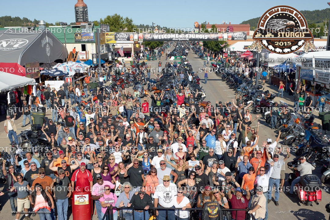 2015 Sturgis Rally Group Photo – July 31, 5 p.m.