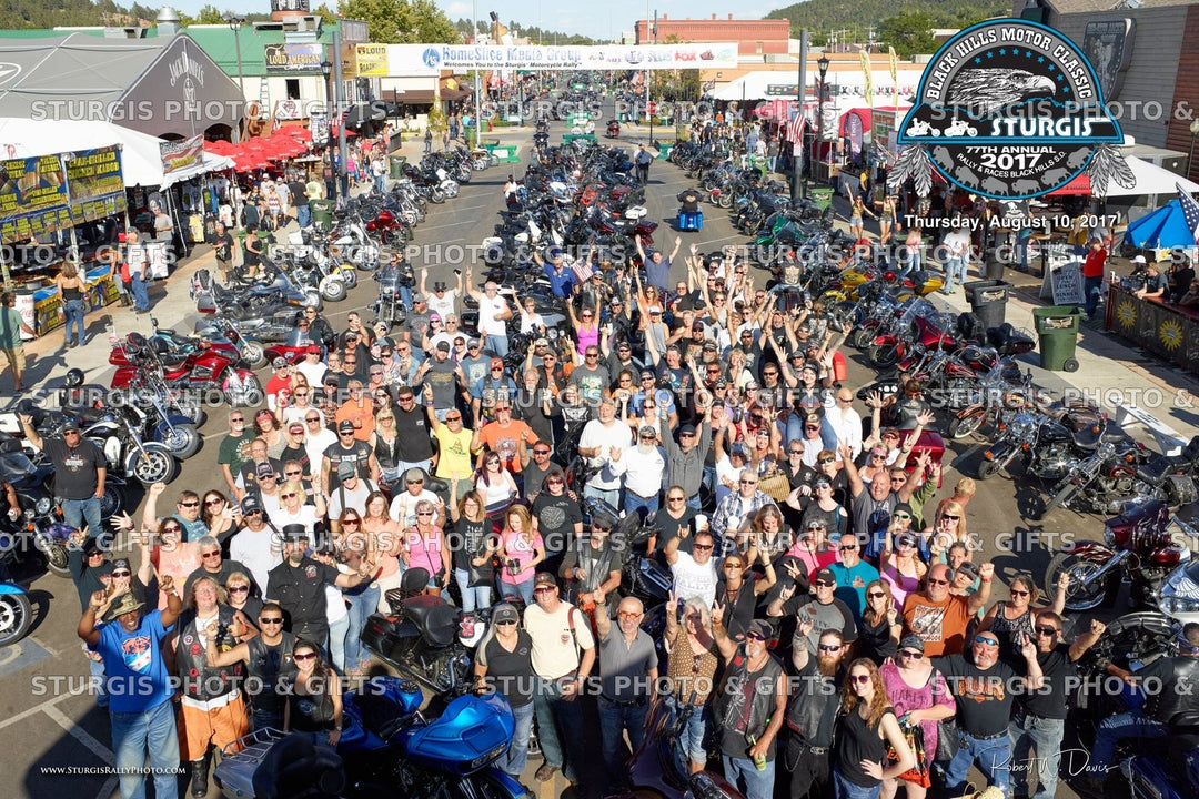 2017 Sturgis Rally Group Photo – August 10, 5 p.m.