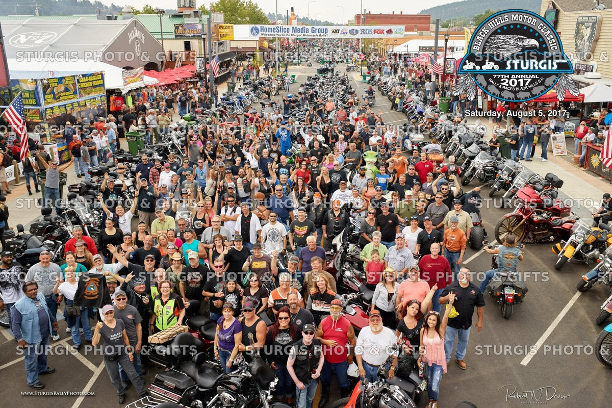 2017 Sturgis Rally Group Photo – August 5, 5 p.m.