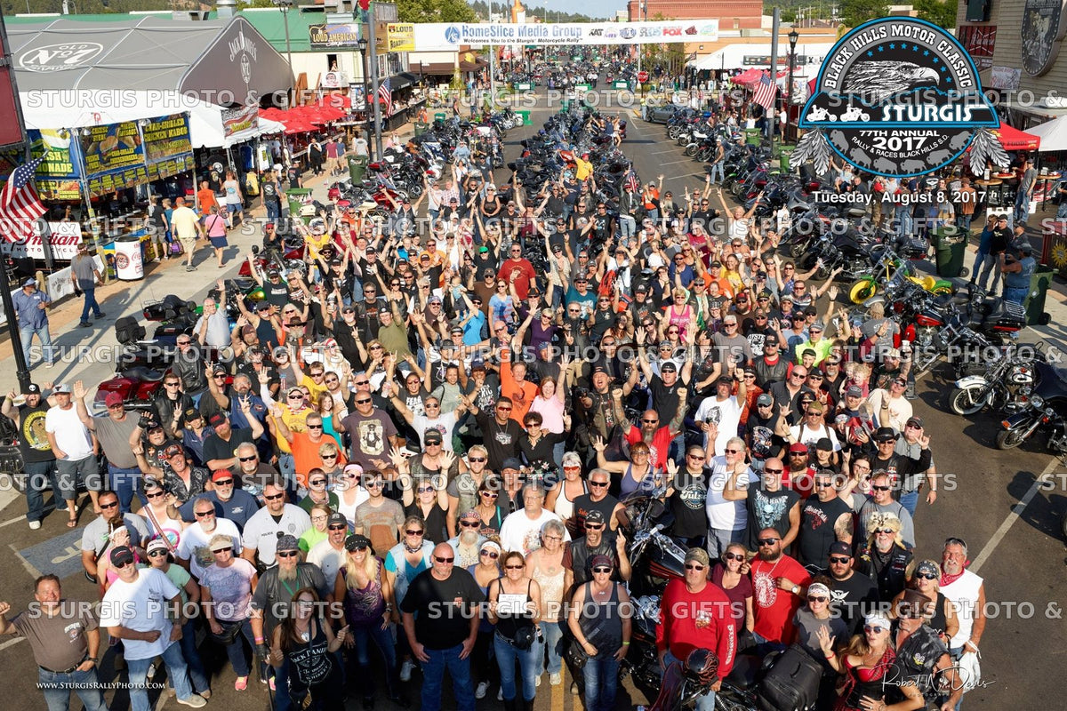 2017 Sturgis Rally Group Photo – August 8, 5 p.m.