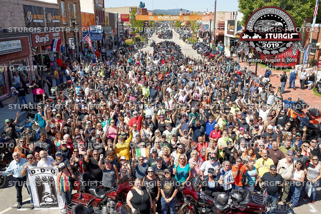 2019 Sturgis Rally Group Photo – August 6, Noon