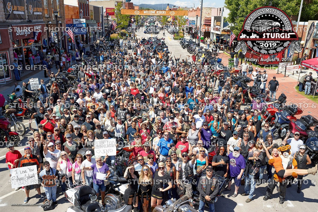 2019 Sturgis Rally Group Photo – August 9, Noon