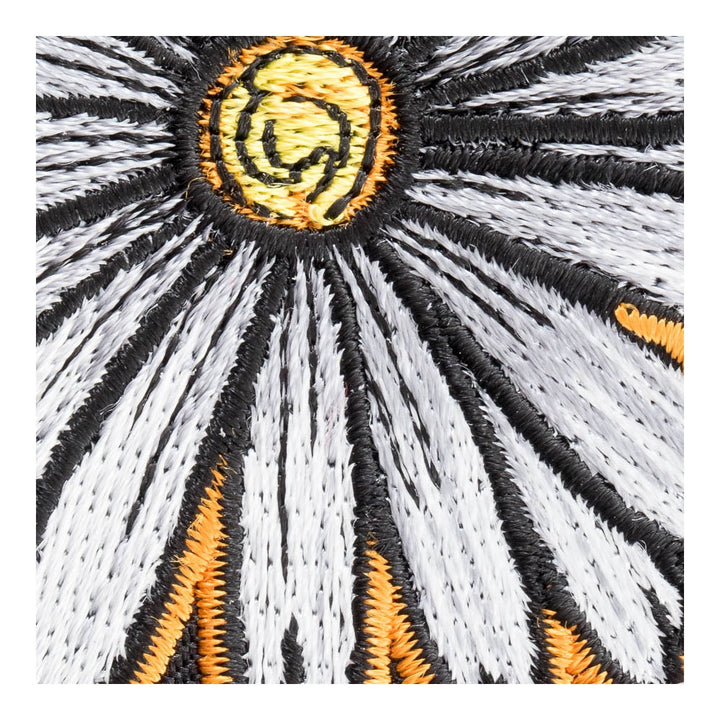 White Daisy Patch, Ladies Flower Patches — detail view 1