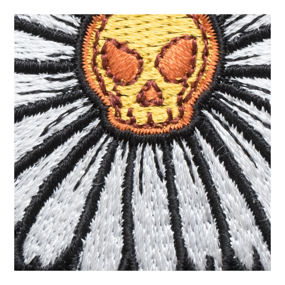 Skulled White Daisy Patch, Ladies Flower Patches — detail view 1